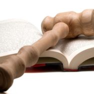 Нельзя обжаловать в кассации отказ признать исполнительный лист не подлежащим исполнению