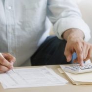 С декабря 2016 выплата государственной социальной помощи инвалидам с детства и детям-инвалидам будет осуществляться в повышенных размерах