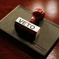 Президент вернул в Верховную Раду Закон «Об амнистии в 2016 году»