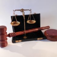 ВАСУ высказался относительно назначения пенсии в соответствии с Законом Украины «О пенсионном обеспечении» и Закона Украины «Об общеобязательном государственном пенсионном страховании»