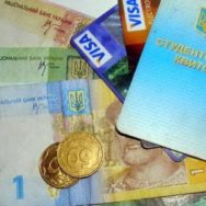 Выплачивают ли социальную стипендию в период декретного отпуска студентки