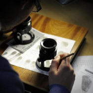 Органам досудебного расследования могут позволить назначать экспертизу