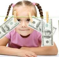 Многодетные родители могут подать заявление на выплаты