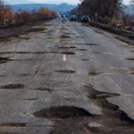 За порушення ПДР через розбиті дороги пропонують не карати