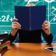 Образив вчителя — сплати штраф, проєкт закону