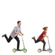 В полиции прописали новые правила езды на самокатах по городу